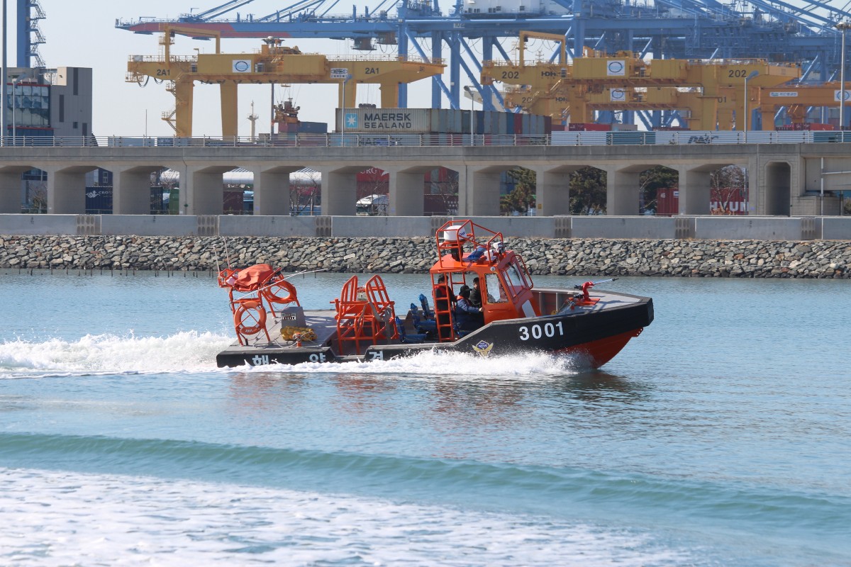 Replaced construction of 9 Korea Coast Guard High Speed boats (2019) 이미지3